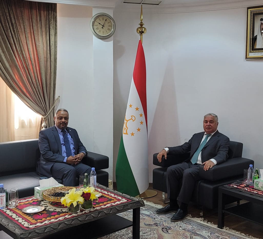 زيارة سعادة السفير إلى سفارة جمهورية طاجيكستان